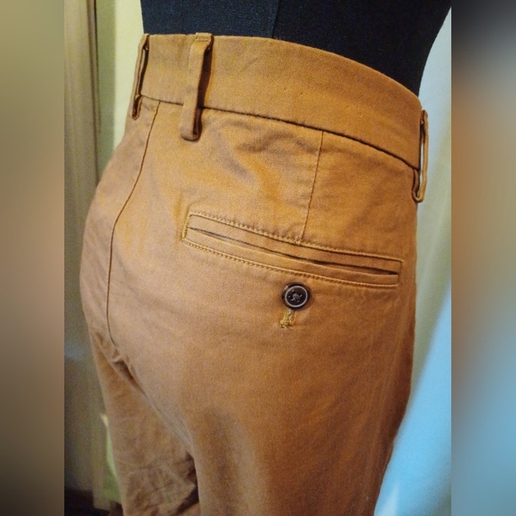 A Gap Essential Khaki Slim Trouser Pants - Picture 4 of 8